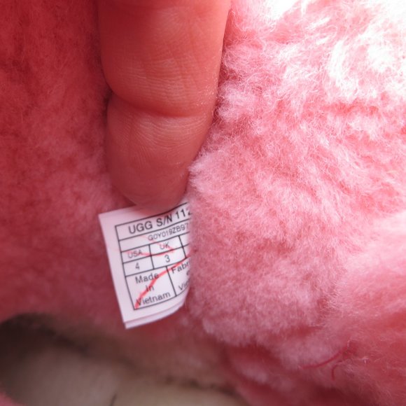 UGG Australia Boots Kids 4 NEW Mini Bailey Bow II Butterfly TEAR Pink NIB - Picture 9 of 12